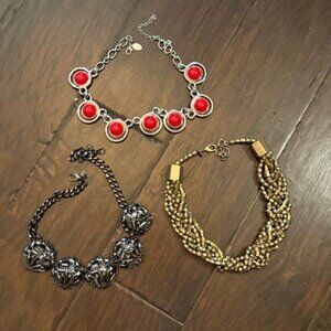 Banana Republic & White House Black Market x3 statement necklaces beautifu8l